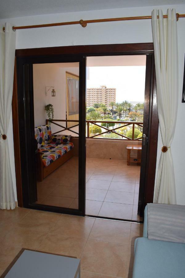 Ferienwohnung Sunny Summerland Los Cristianos, Ap With City And Ocean View Los Cristianos  Exterior foto